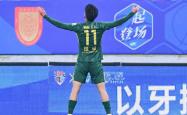 世界杯投注网站 -王钰栋终结5场进球(qiú)荒！进球(qiú)被吹(chuī)后轰出世界波，复刻C罗SIU，全场欢慶(qìng)