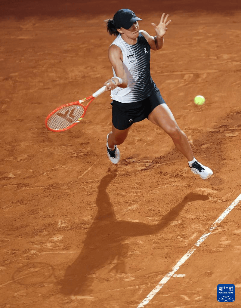 WTA1000罗马站:斯维托丽娜晋级决赛